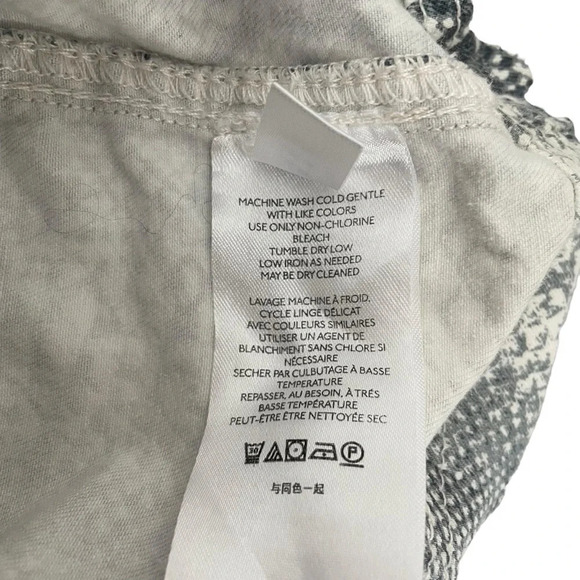 Free People Modern Femme Novelty Mini Snakeskin Skirt in Grey Combo Size 10 - Picture 16 of 16